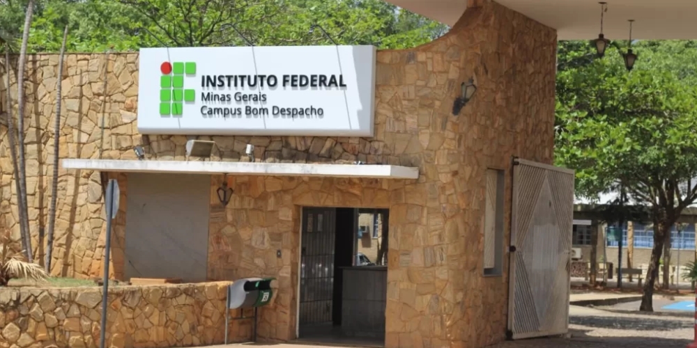 IFMG Bom Despacho Inicia Marco Histórico com Pedra Fundamental do Novo Bloco Didático